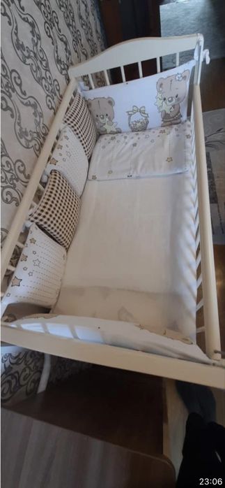 Детская кроватка