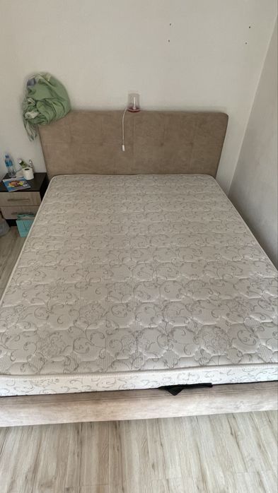 Кровать двухспальная 160/200