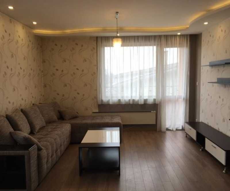 Дава се под наем Двустаен апартамент в София, Левски - 82 кв.м за 348.84 € - Снимка #2