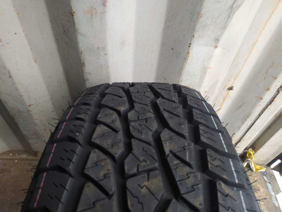 Всесезонные шины 265/65/17 Triangle TR292 (112S) А/Т