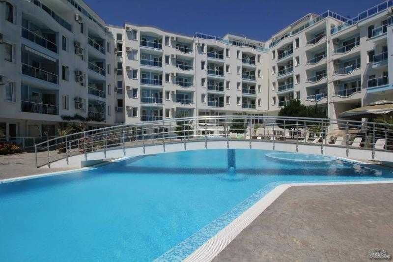 Продава се Едностаен апартамент в Несебър - 57 кв.м за 582 €/кв.м - Снимка #12