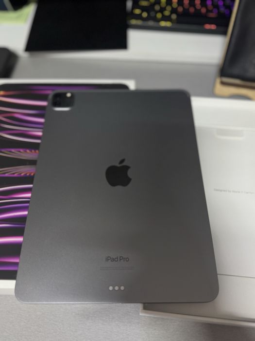 Ipad pro M2 128gb в идеале