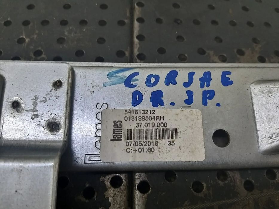 Macara manuala geam dreapta spate opel corsa e x15 541613212 013188504rh