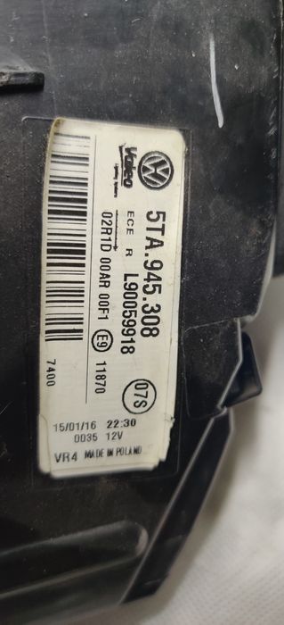 Lampa spate stanga VW Touran 5T 2015 2020 originala Valeo cod 5TA94530