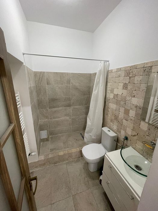 Inchiriere - Apartament 2 camere zona Victoriei