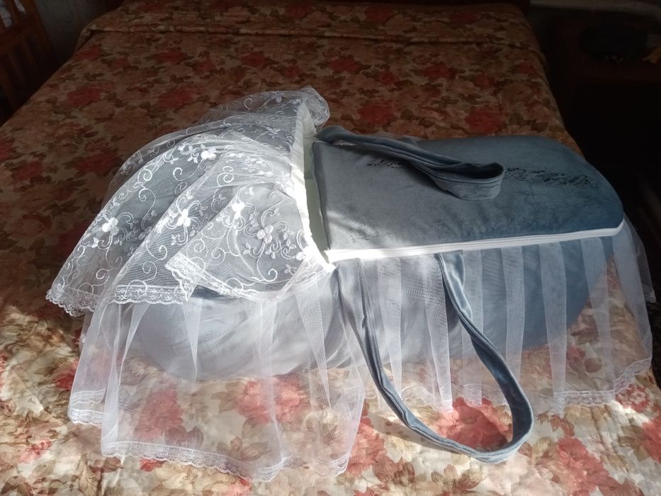 Продам сумку для выписки