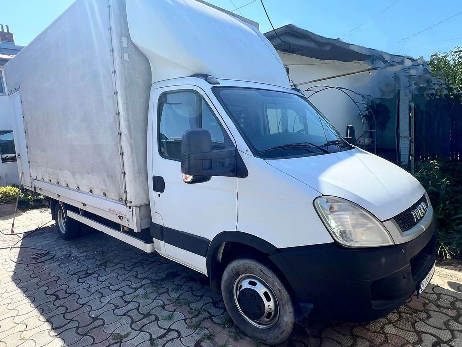 Iveco Daily Iveco Daily 3.0,170cp, stare perfecta, lift functional, cauciucuri noi