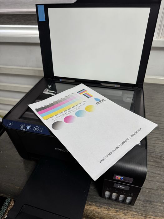 Epson l3201 3v1 holati ideal aybi yoq zor ishlidi