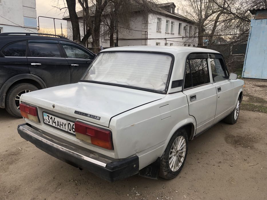 Продам машину ваз 2107 семерка