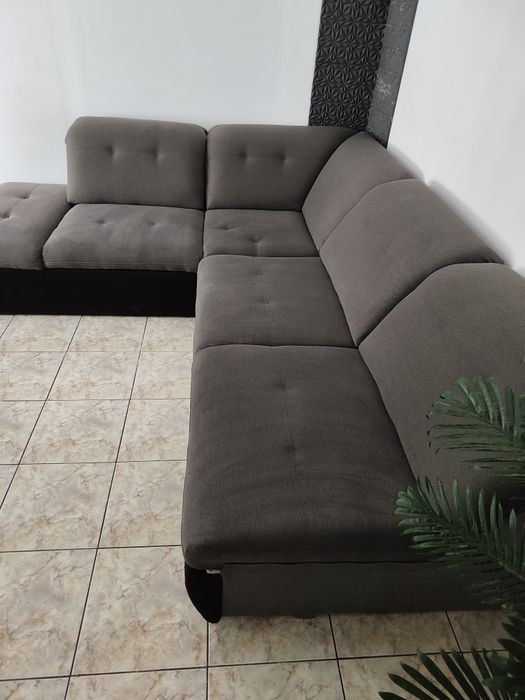 Vând colțar canapea extensibila