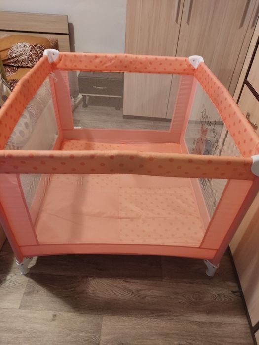 Бебешка кошара за игра