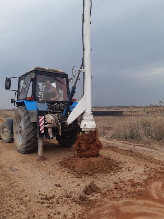 Услуги ямобура бураяма глубина бурения до 3-х. метров работаем 24/7