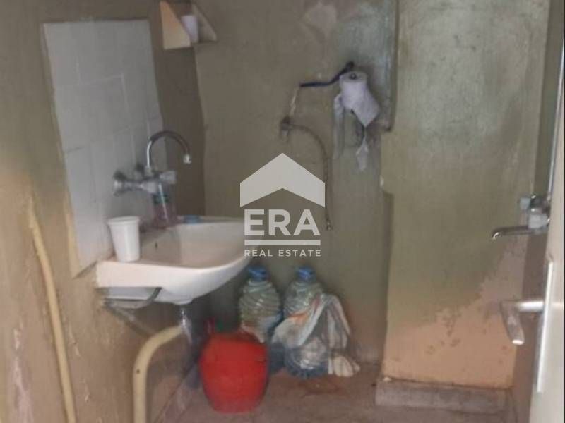 Двустаен апартамент в кв.,, Любен Каравелов,,