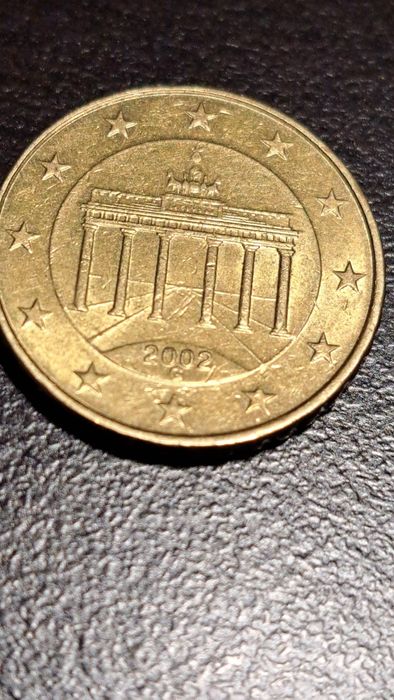Vând moneda 10 euro cent