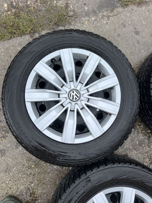 VW tiguan/Touareg/T-rockджанти със зимни гуми nokian 215/65/17