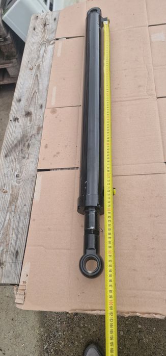 Cilindru hidraulic 1000 mm închis 1 m deschidere 70 cm tija grosime 40