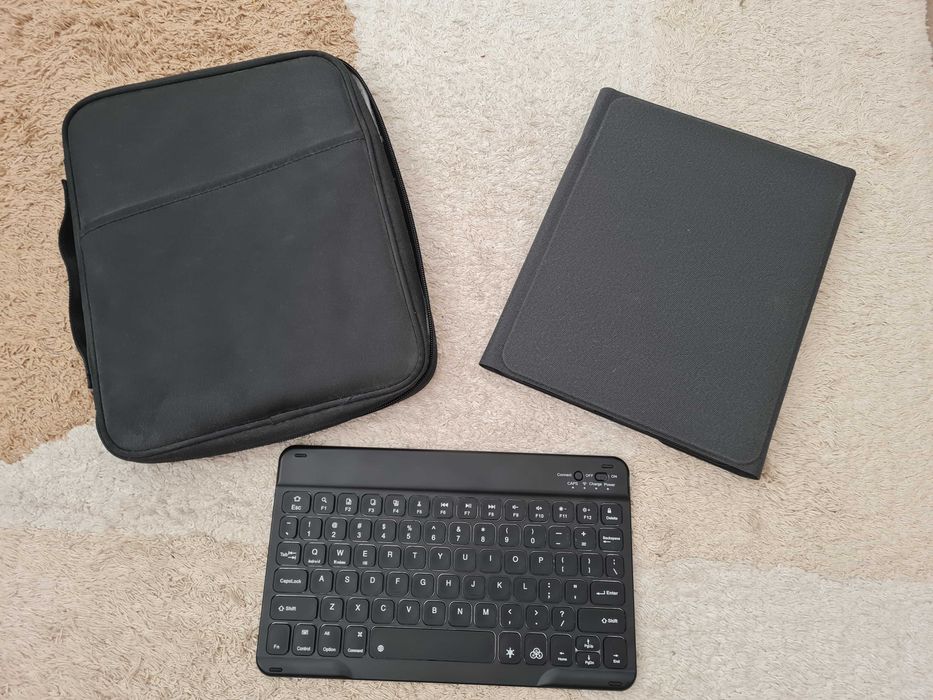Set Accesorii iPad 10.9" (2022) – Geantă Transport + Husă Tip Carte + Tastatură Wireless Bluetooth