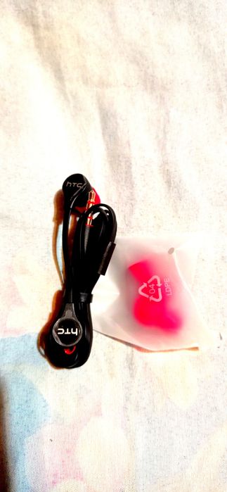 Наушники HTC Новые