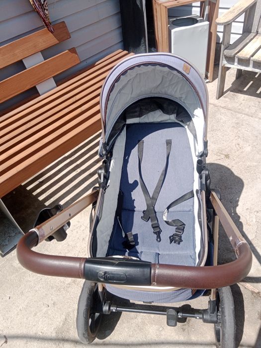 Продам коляску трансформер