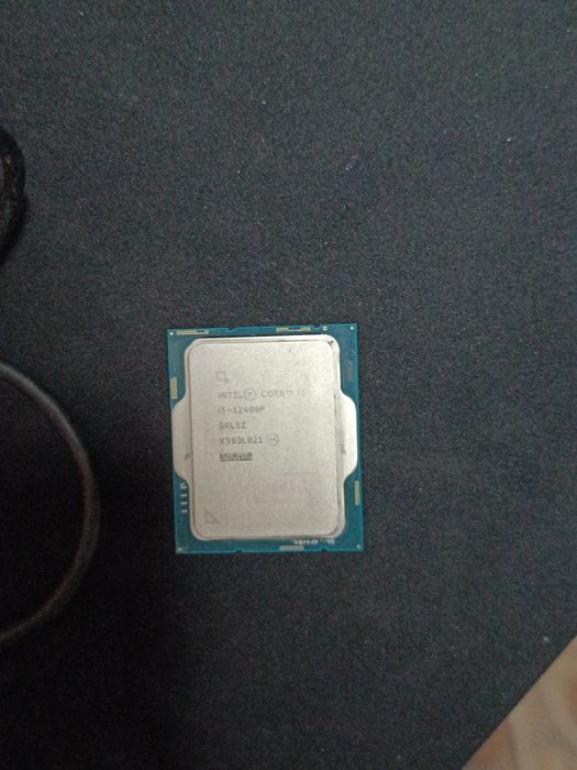 Intel core i5 12400f
