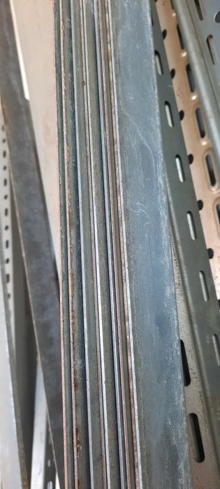 Cornier ambutisat zincat 50x50x2 la 3metri