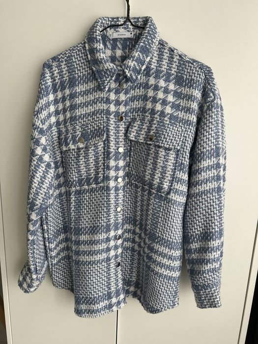 Ново Яке Reserved