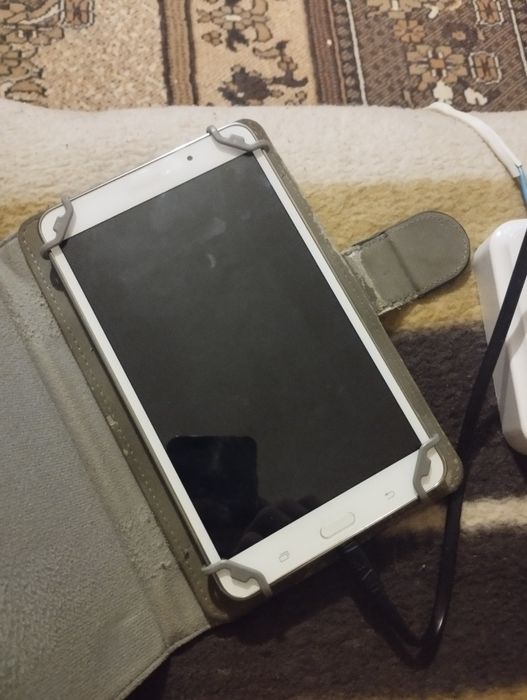 Обменяю планшет на телефон