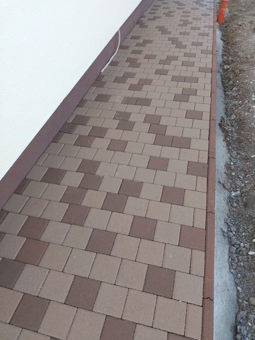 PAVAJ #MONTAJ#  PAVAJ LA SUPER pret , garduri bolțari etc:07638935 cin