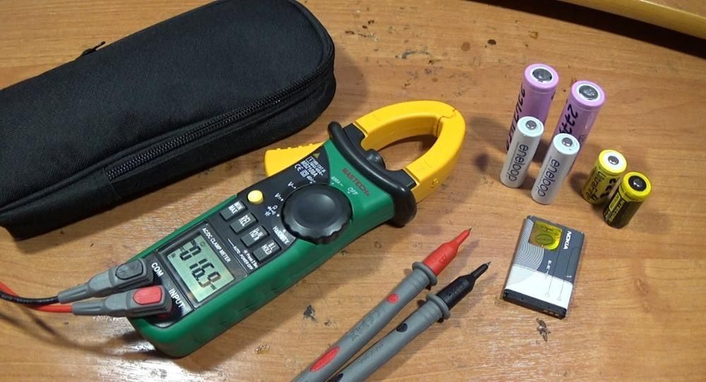 Амперклещи за прав и променлив ток MASTECH MS2108 ампер клещи волтмер ...