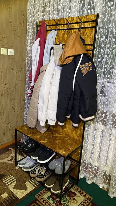 Вешалка, подставка для обуви