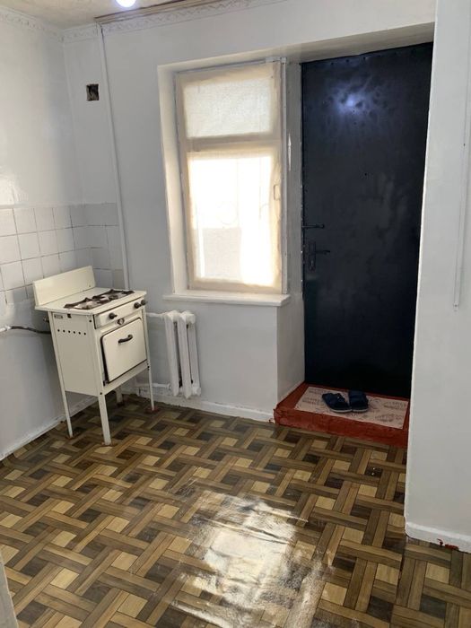 1xonali uy sotiladi srochna