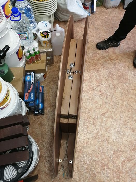 Продам круглые казахские столы