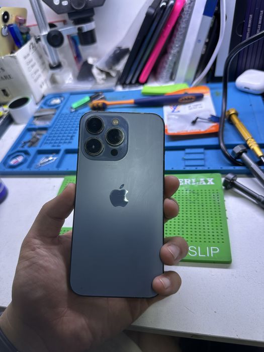 Продам Iphone 13 pro