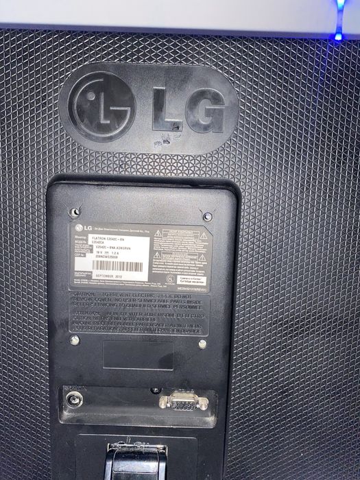 Монитор LG 60 гц