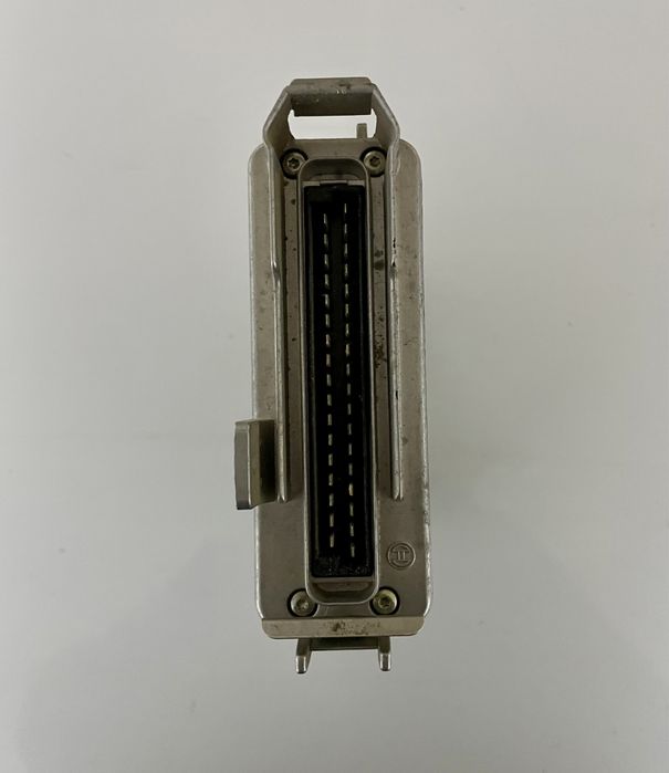 Блок управления двигателем (ЭБУ) AUDI C4 2л Автомат