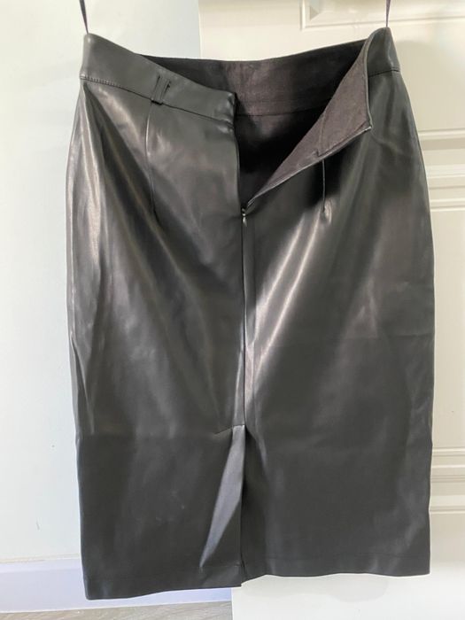 Жақсы кожа юбка 7мың