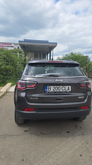 Vand Jeep compass