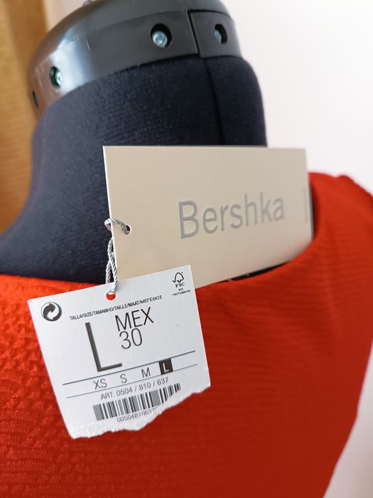 Rochie rosie bershka