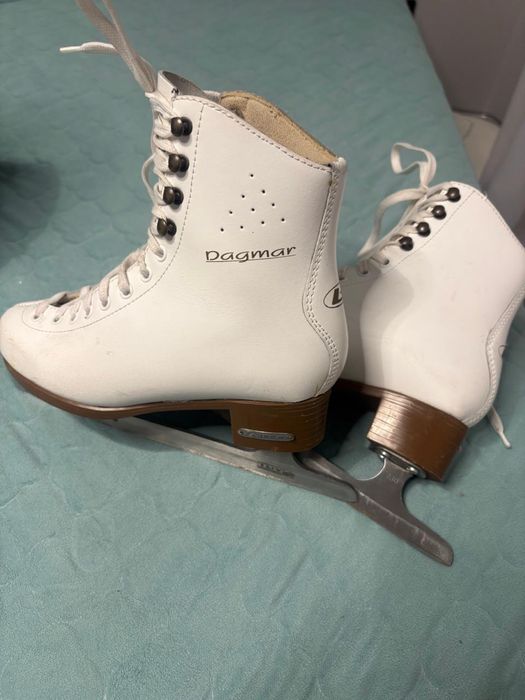 Коньки для фигурного катания