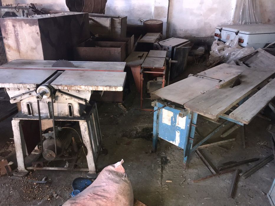 Деревообрабатывающий станок