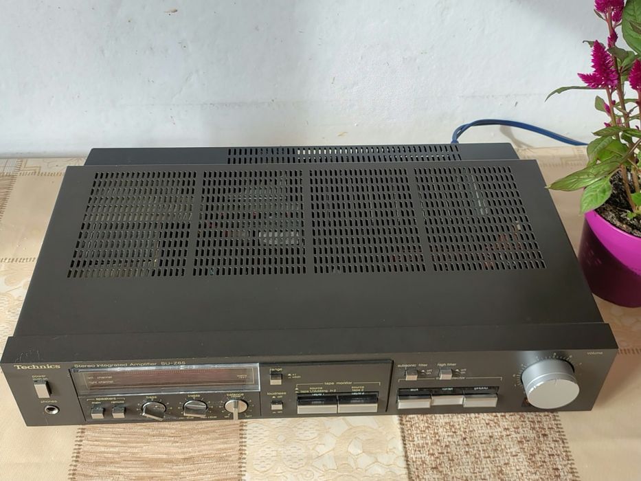 Amplificator Statie Technics SU Z65