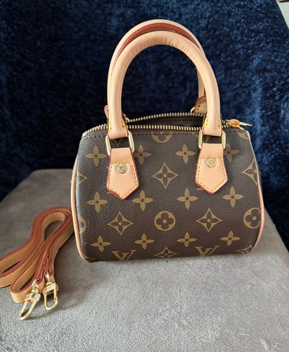 Дамска чанта louis vuitton