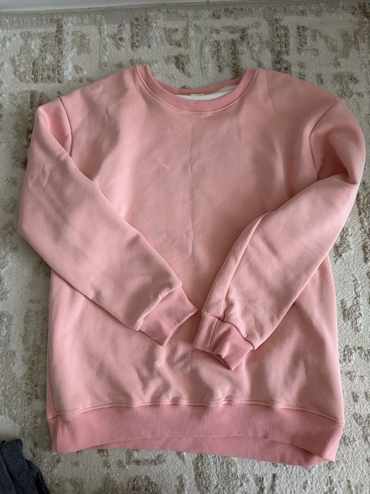 Отдам женские вещи