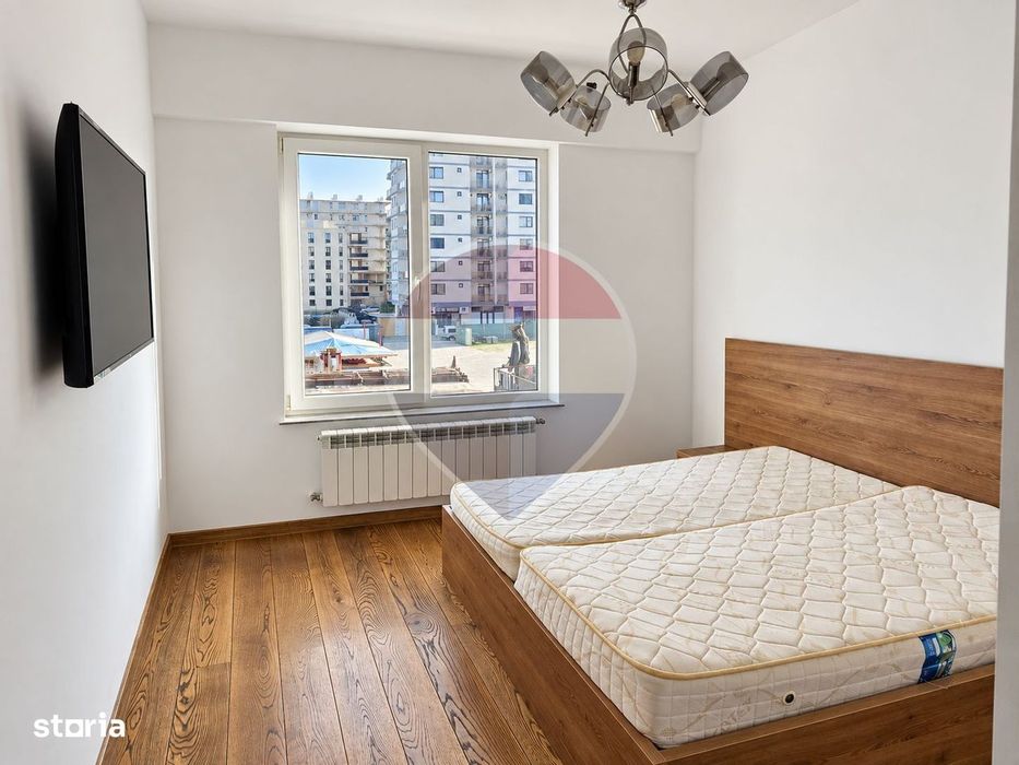 Apartament cu 3 camere de vânzare în zona Est