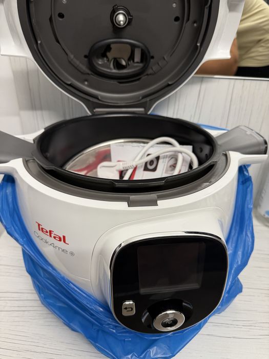Multicooker inteligent cu gatire subpresiune TEFAL