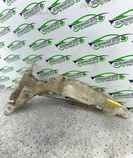 Vas lichid parbriz XS4117618C XS4117618C Ford Focus 2001