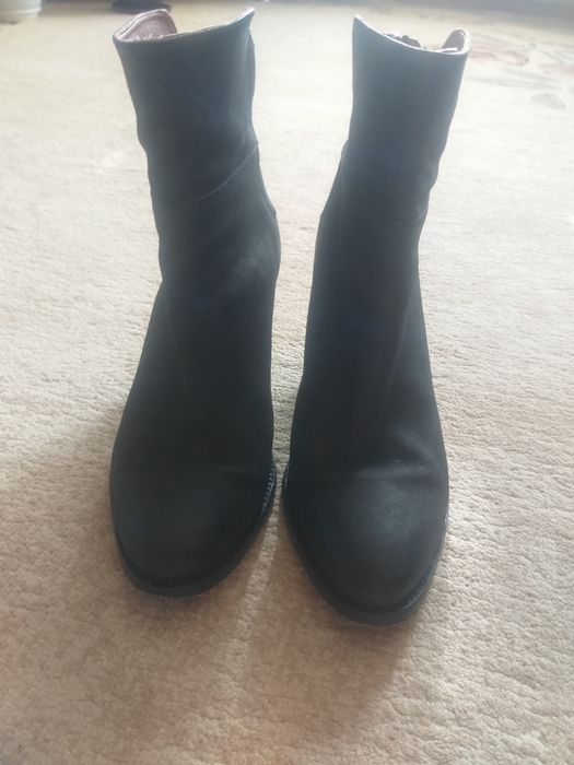 Продам полусапожки демисезон Р40