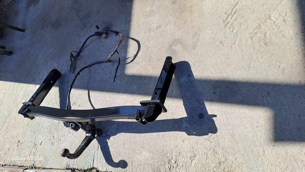 Теглич Оригинален за Ауди А6 Ц5/ Audi A6  [ C5] комби