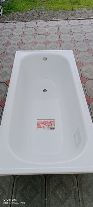 Продается новый ванна