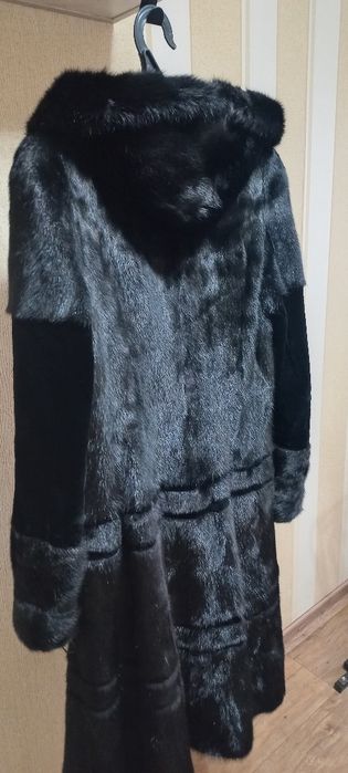 Продам норковую шубку